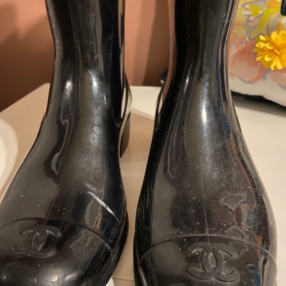 COPY - Authentic Chanel rain boots - Picture 6 of 6